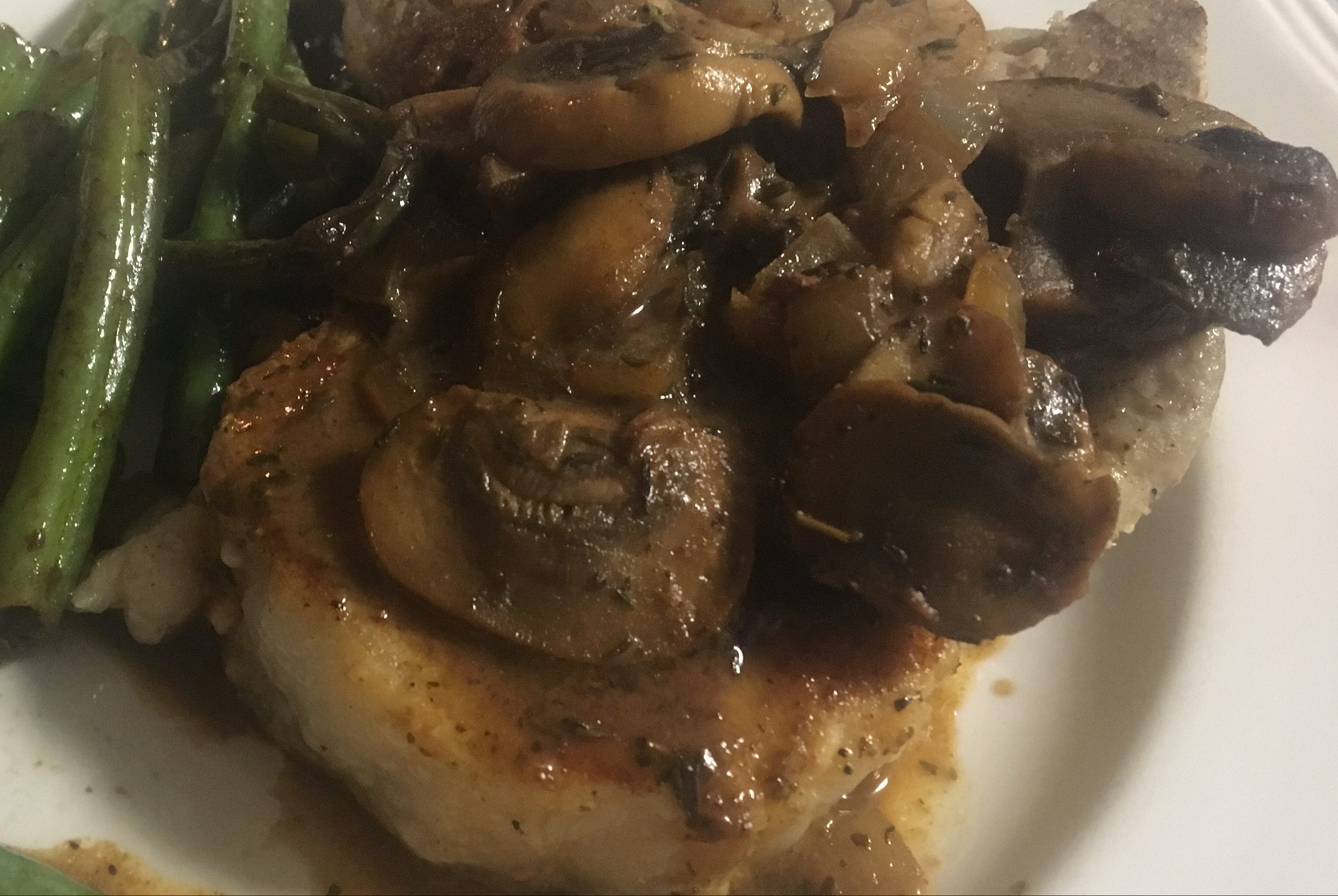 pork chops with mushrooms