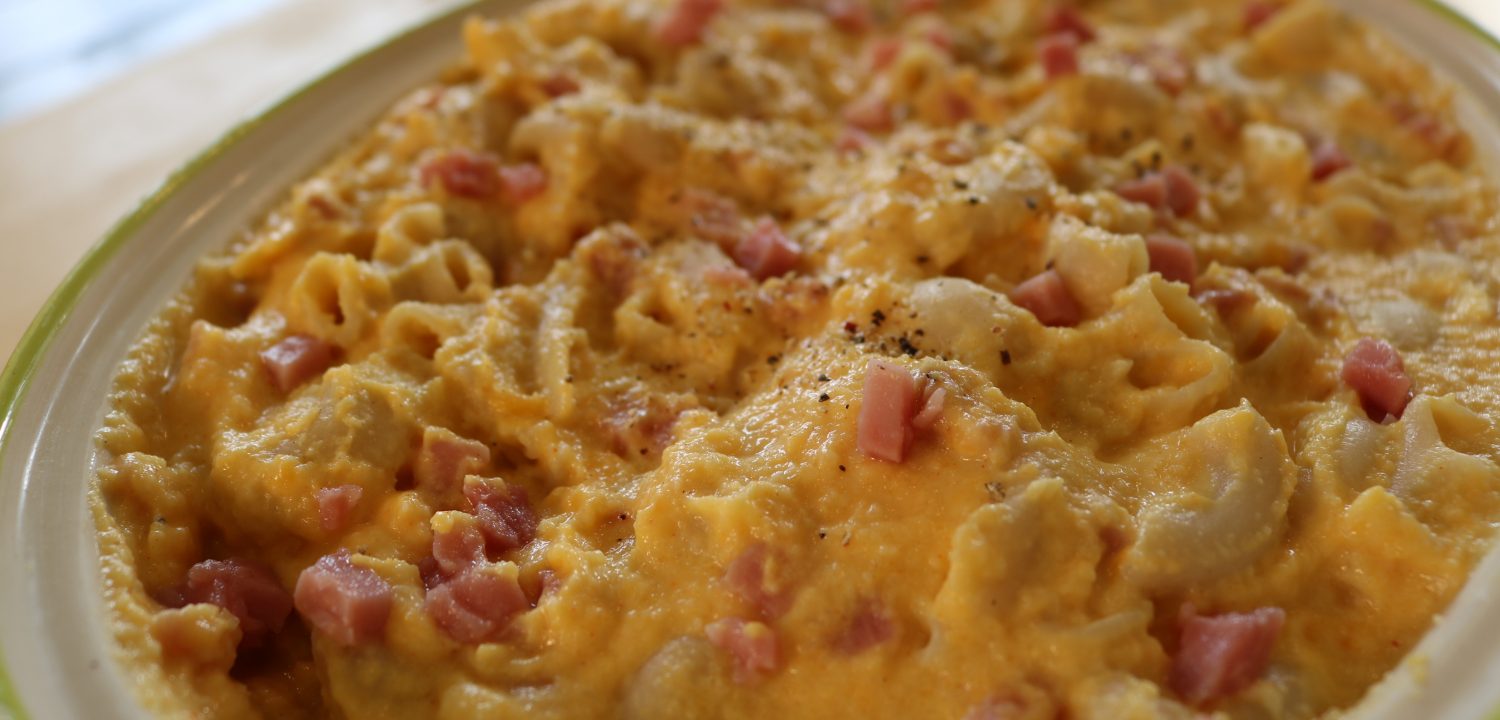 Macaroni and Cheese with butternut squash and cauliflower in the sauce